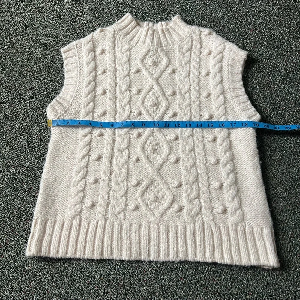 PRIMARK Off-White Cream Knit 3D Polka Dots Oversized Sweater Vest Shirt Top XS - Picture 12 of 16